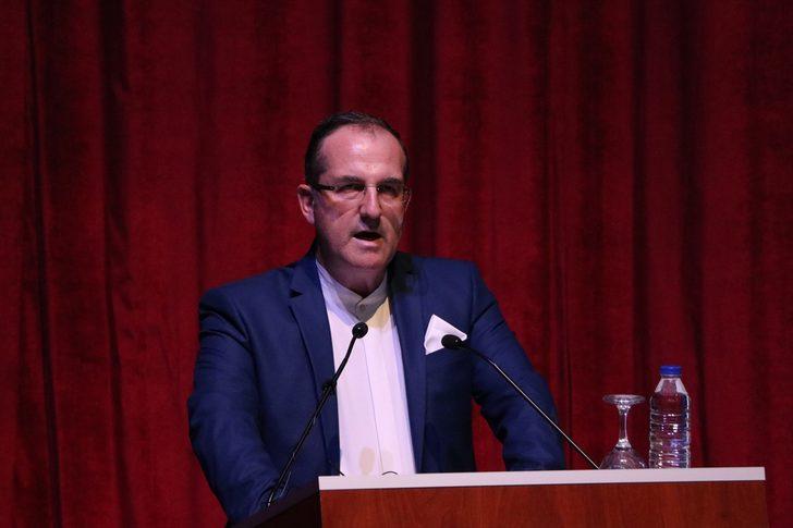 Niğde'de sanatçı Ali Ercan'ın sanat hayatının 70'inci yılı kutlandı G3