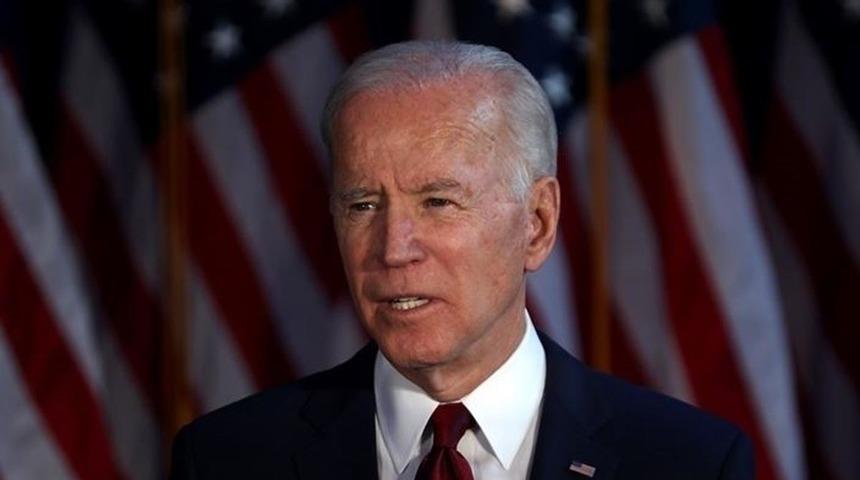 Biden'a Trump destekçilerinden protesto: Bizim başkanımız değil