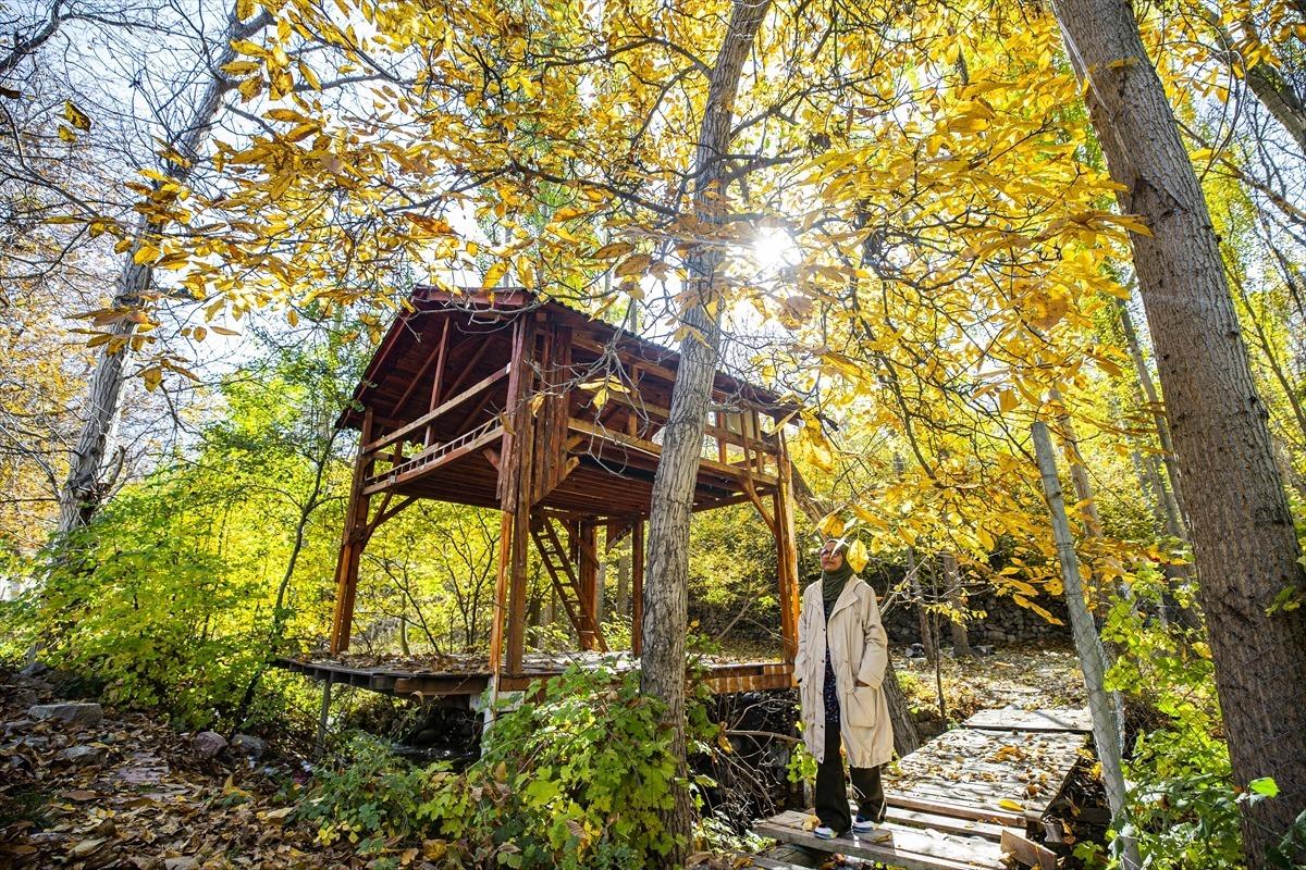 Kayseri'de sonbahar renkleri Gesi Bağları ve Koramaz Vadisi'ne ayrı g&uuml;zellik kattı