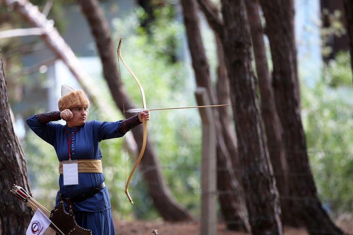 Geleneksel Türk Okçuluğu Ruz-I Kasım Koşusu Adana'da başladı G3