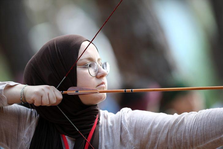 Geleneksel Türk Okçuluğu Ruz-I Kasım Koşusu Adana'da başladı G5