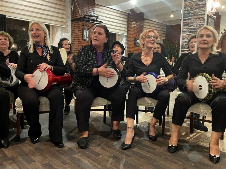 Edirne'de ev kadınlarının kurduğu ritim grubu ilk konserini verdi G1