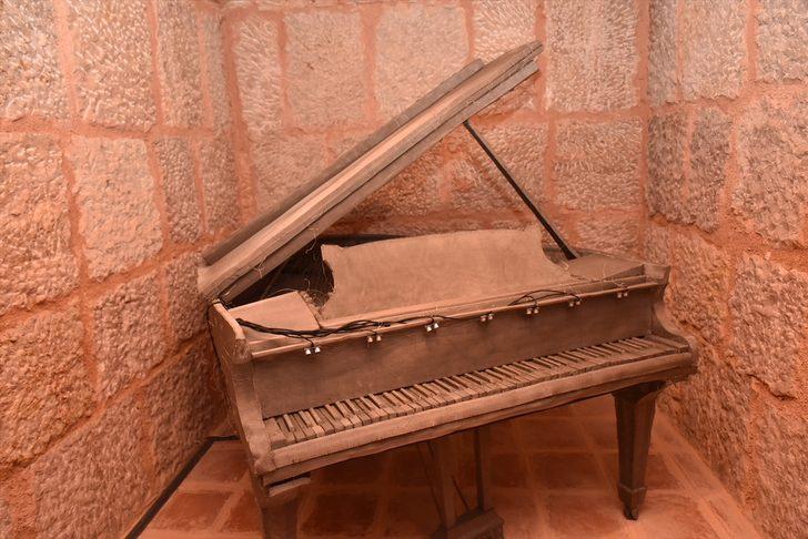 Bursa'daki Zindan Kapı restorasyonun ardından açıldı G2