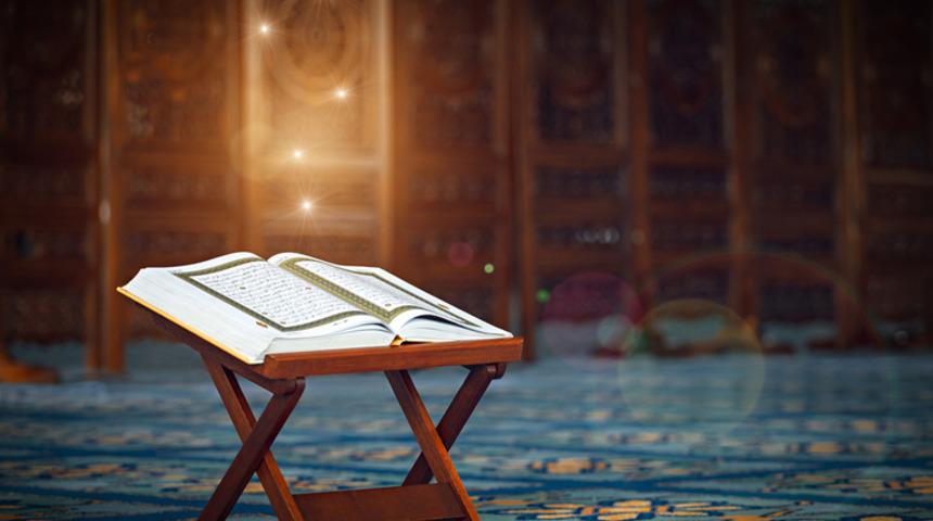 Felak ve Nas sureleri nasıl okunur? İşte Felak ve Nas surelerinin okunuşu ve Türkçe meali