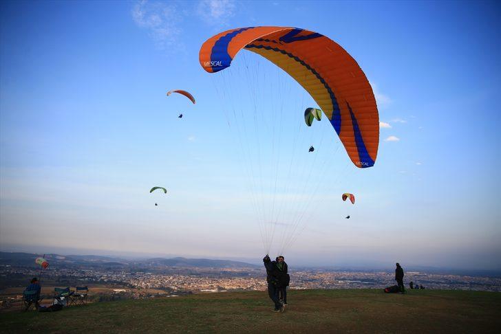 Sakarya'da yamaç paraşütçülerinin gözde adresi: Kırantepe G1