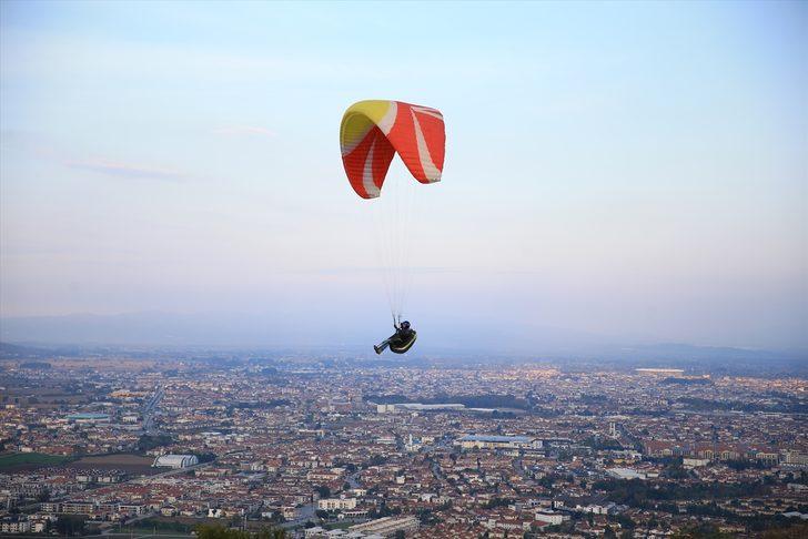 Sakarya'da yamaç paraşütçülerinin gözde adresi: Kırantepe G2