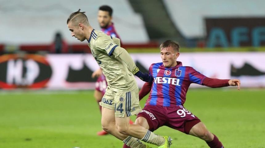 Trabzonspor - Fenerbah&ccedil;e ma&ccedil;ının ilk 11'leri belli oldu