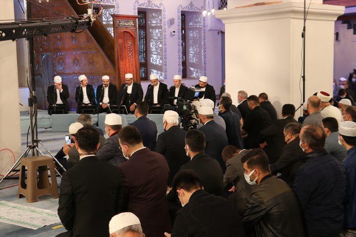 Diyanet İşleri Başkanı Ali Erbaş Kastamonu'da Mevlid Kandili Programı'na katıldı G1