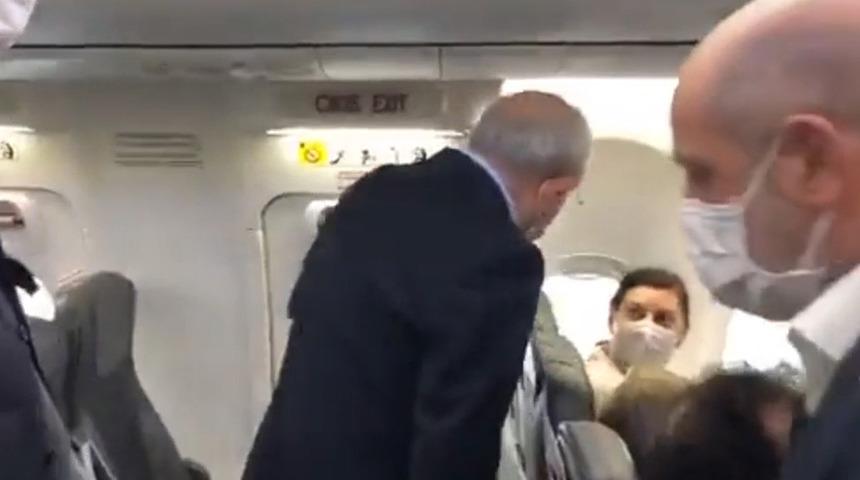 Kılıçdaroğlu dönüş yolculuğu için tarifeli uçağı tercih etti! Gören yolcular şaşkınlığını gizleyemedi