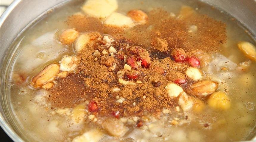 Tam bir vitamin deposu: Aşure