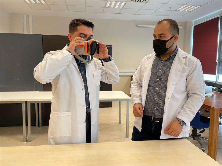 "Akıllı maske" tasarladılar! Alınan ve verilen hava birbirine karışmıyor G1