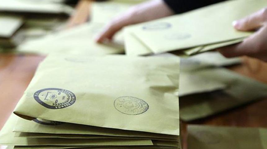 "Seçimler Nisan 2004'te yapılabilir"