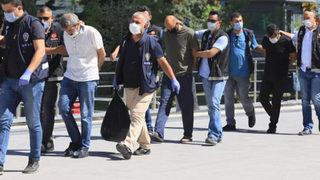 Suç örgütü liderliğiyle yargılanan sanıktan hakime: Hanımı yönetemiyorum, örgütü nasıl yöneteyim