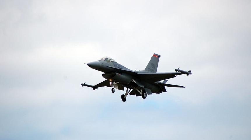 ABD Dışişleri Bakanlığı: T&uuml;rkiye'ye F-16 i&ccedil;in finansal teklifte bulunmadık, Pentagon F-35 sorunun &ccedil;&ouml;z&uuml;m&uuml; i&ccedil;in T&uuml;rkiye ile g&ouml;r&uuml;ş&uuml;yor