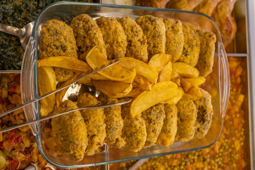 Kadınbudu k&ouml;fte nasıl yapılır? Kadınbudu k&ouml;fte malzemeleri neler?