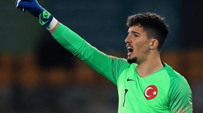 Newcastle United Türk yıldızın peşinde