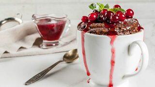 Aniden misafir mi geldi? Şipşak hazırlayabileceğiniz fincanda kek tarifi