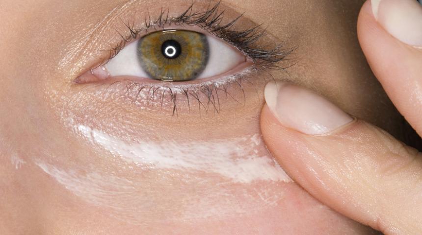 Cilt bakım ürünlerini doğru bir şekilde kullanıyor musunuz? Bunları yapmazsanız...