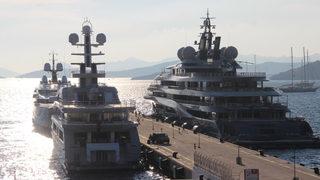 Bakan bir daha baktı! Milyon dolarlık yatlar Bodrum'a demirledi