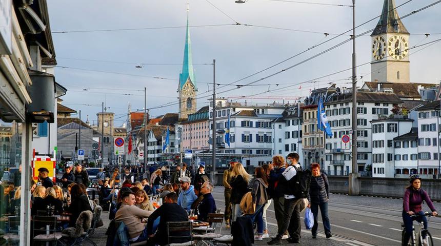 İsviçre'de "aşı sertifikası zorunluluğu" tartışması! Referanduma gidiyorlar