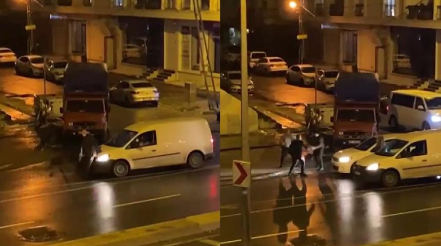 Aracın yolunu kesti, tekme tokat dayak yedi