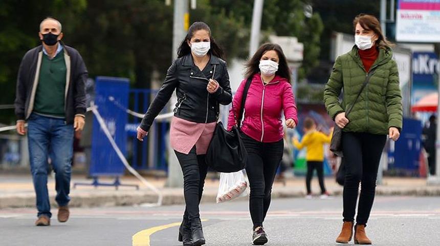 Prof. Dr. Oğuztürk: Koronavirüsün mevsimsel gribe evrilmesi aşılama ile olur