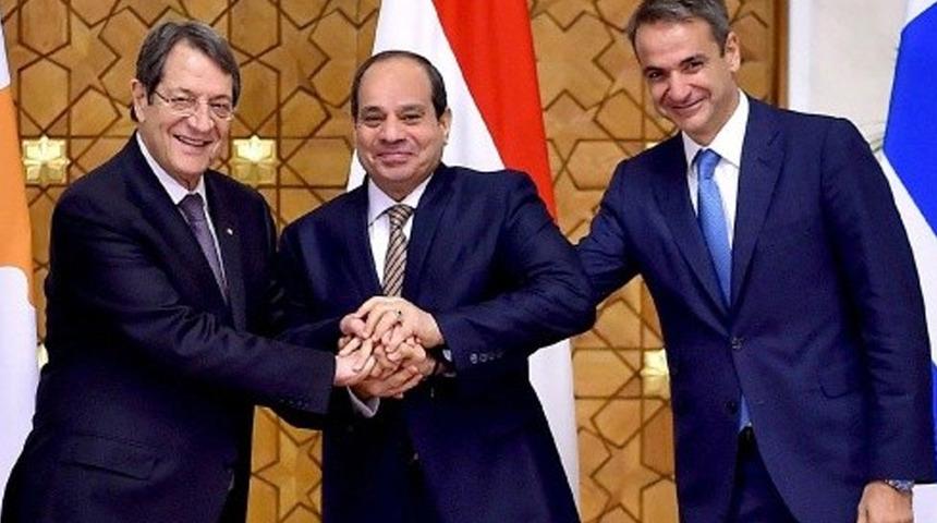 Yunanistan, Mısır ve GKRY liderleri Atina'daki üçlü zirvede bir araya geldi