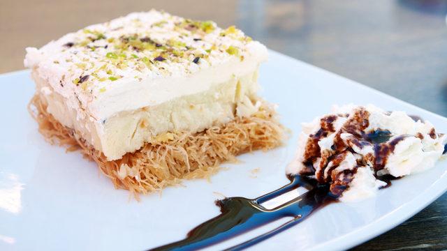 Kadayıflı muhallebi nasıl yapılır? Kadayıflı muhallebi malzemeleri neler?