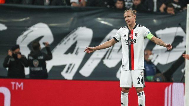 Beşiktaş, evinde Sporting Lizbon'a 4-1 mağlup oldu