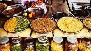 Bakliyatlarınızı böcekler basabilir! Eğer hemen bu önlemleri almazsanız...