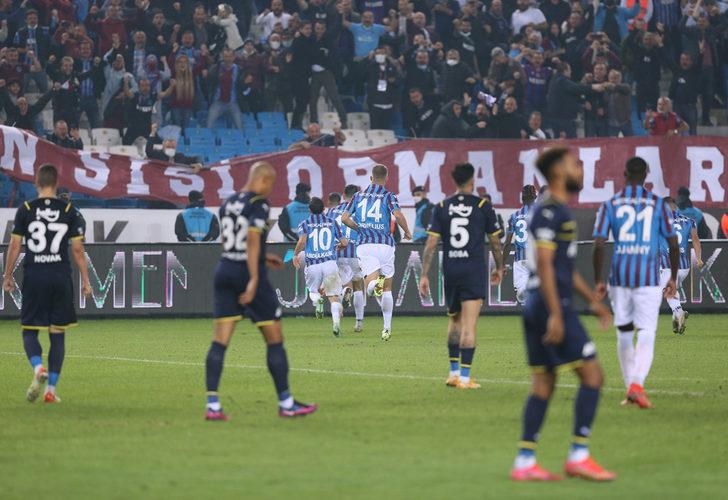 Fenerbahçe'den tarihi protesto! Trabzonspor maçının yayınını 23. dakikada kesti