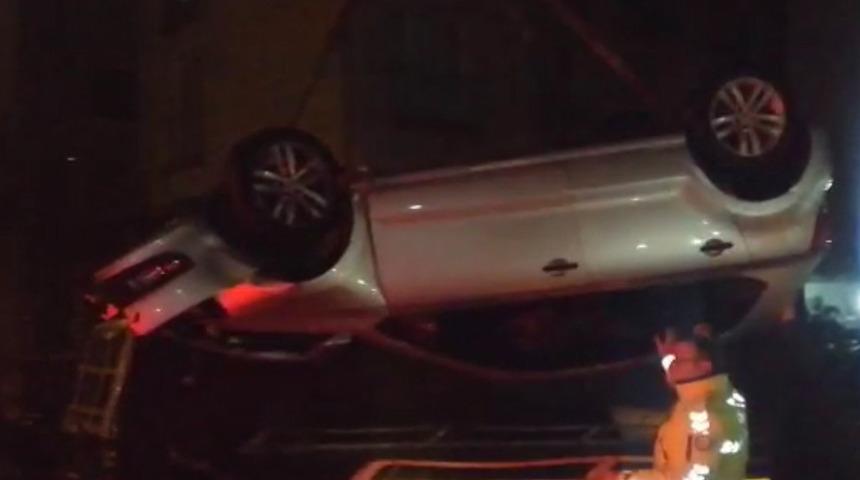 İstanbul'da korkunç kaza! Şoför son anda kurtuldu