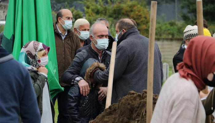 Bir aileyi yıkan haber! İki kardeş 15 dakika arayla koronavirüsten öldü