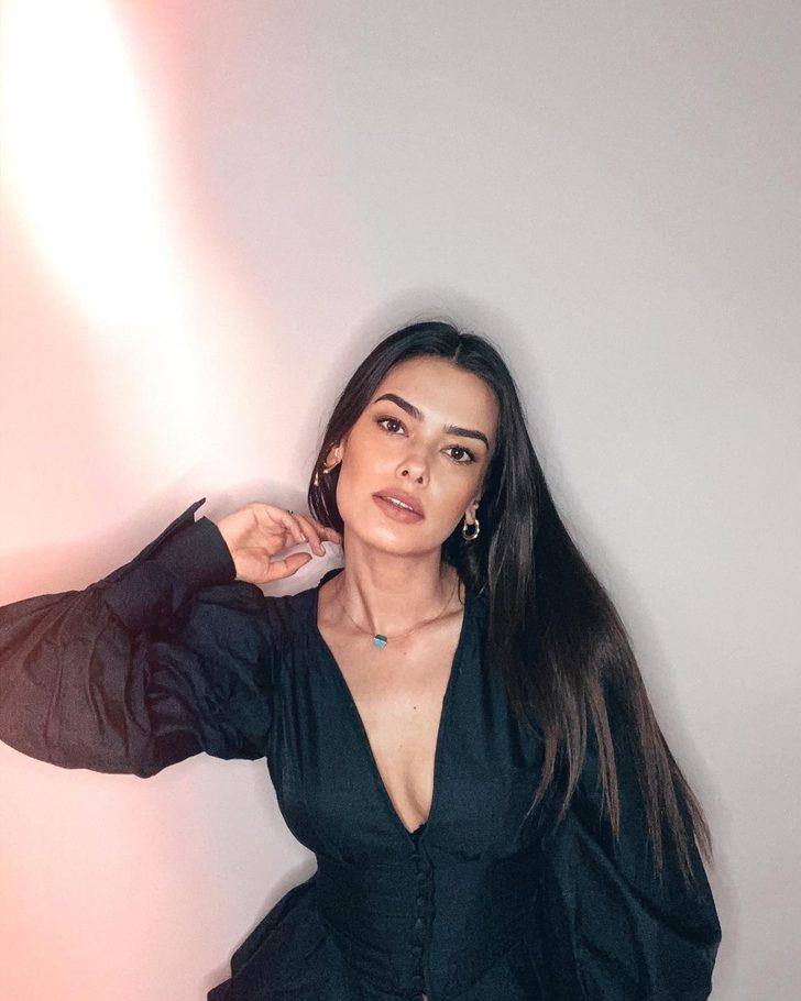 Bir dönem adı Cem Yılmaz'la anılmıştı! Acun'un vazgeçilmezi Saadet Özsırkıntı'dan cesur pozlar! G1