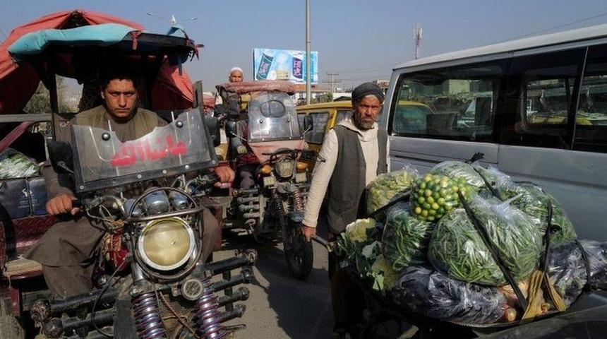 IMF: Afganistan ekonomisinin &ccedil;&ouml;k&uuml;ş&uuml; T&uuml;rkiye ve Avrupa'yı da etkileyebilir