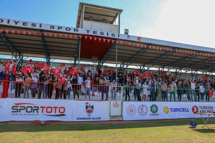 Bakan Soylu, Ampute Futbol Türkiye Kupası maçında başlama vuruşunu yaptı G2