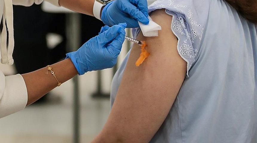 ABD'de dikkat çeken karar! Koronavirüs aşısı yaptırmazlarsa maaşları ödenmeyecek