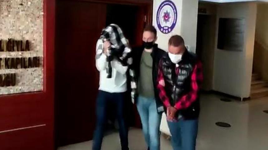 İstanbul'da fuhuş operasyonu! Günübirlik evlerde tutup, zorla yaptırmışlar