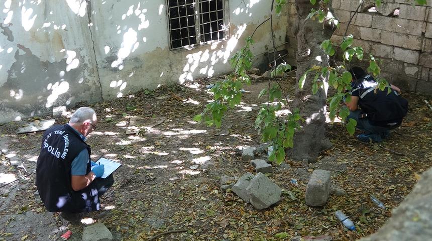 24 saattir kayıp ihbarı ile aranıyordu! Harabe evin bahçesinde bulundu