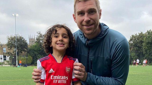 Arsenal 4 yaşındaki futbolcuyu transfer etti