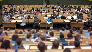 İYİ Parti'den 'öğrenci affı' teklifi