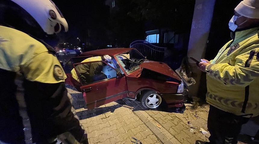 Kaza sonrası araçtan çıkanlar nedeniyle inceleme