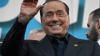 İtalya’nın eski Başbakanı Berlusconi rüşvet davasından beraat etti