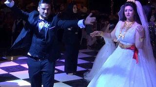 Eşi tarafından darp edilerek öldürüldü! Cenazede şoke eden tepki