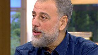 Ünlü oyuncu Hamdi Alkan'dan dikkat çeken FOX TV çıkışı! ''FOX TV varsa benim sayemde var''