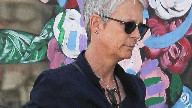 Jamie Lee Curtis oğlunun transseksüel olduğunu duyurdu