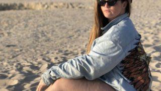 Beden pozitifliği savunucusu olan kadın bacaklarını eleştirenlere bikinili pozlarıyla cevap verdi! “İlham olmak istiyorum”