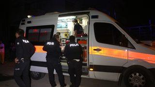 Adana'da inşaatta merdiven boşluğundan düşen kişi yaralandı