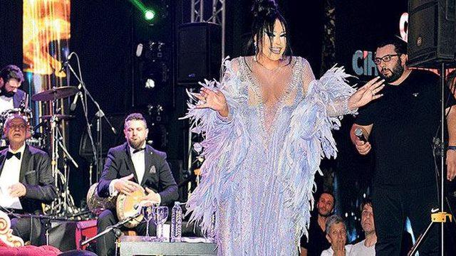 Bülent Ersoy dan türbe ziyareti açıklaması 2