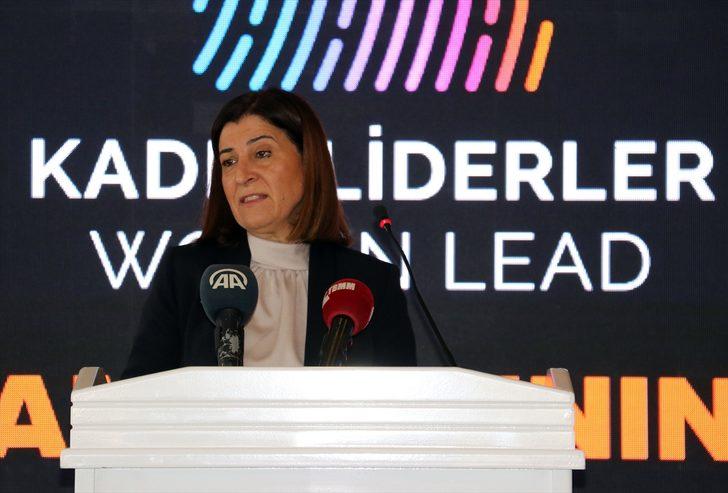 TBMM KEFEK Başkanı Fatma Aksal, Sakarya'da konuştu: G3